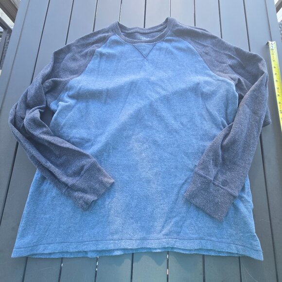 LL Bean Men's Blue Crew Neck Sweatshirt Sz XL Tall Vintage/distressed - Picture 1 of 4